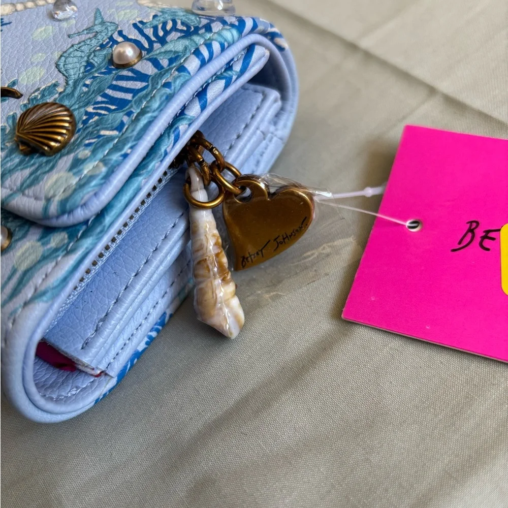 Betsey Johnson Blue and Gold Sea Life Make Waves Wallet Rare - Picture 2 of 5